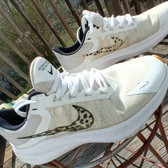 Nike Winflo 8 Premium White Leopard Women's Shoes - Picture 9 of 14